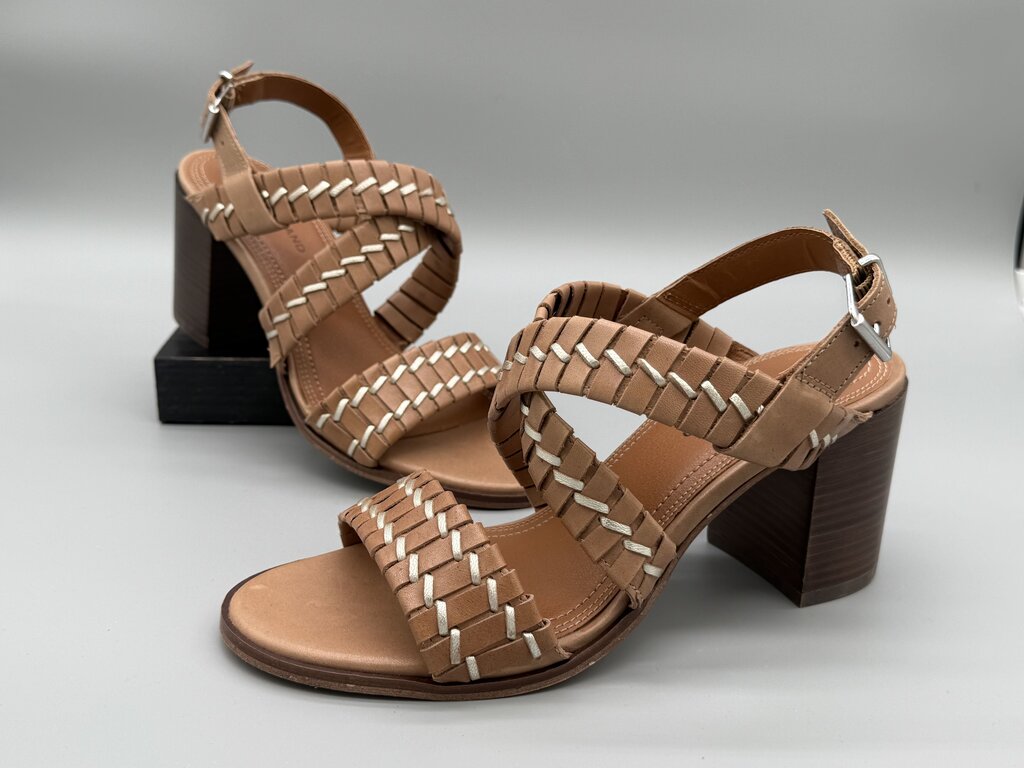 Lucky Brand - NWT - Brown - Dabene Sandal