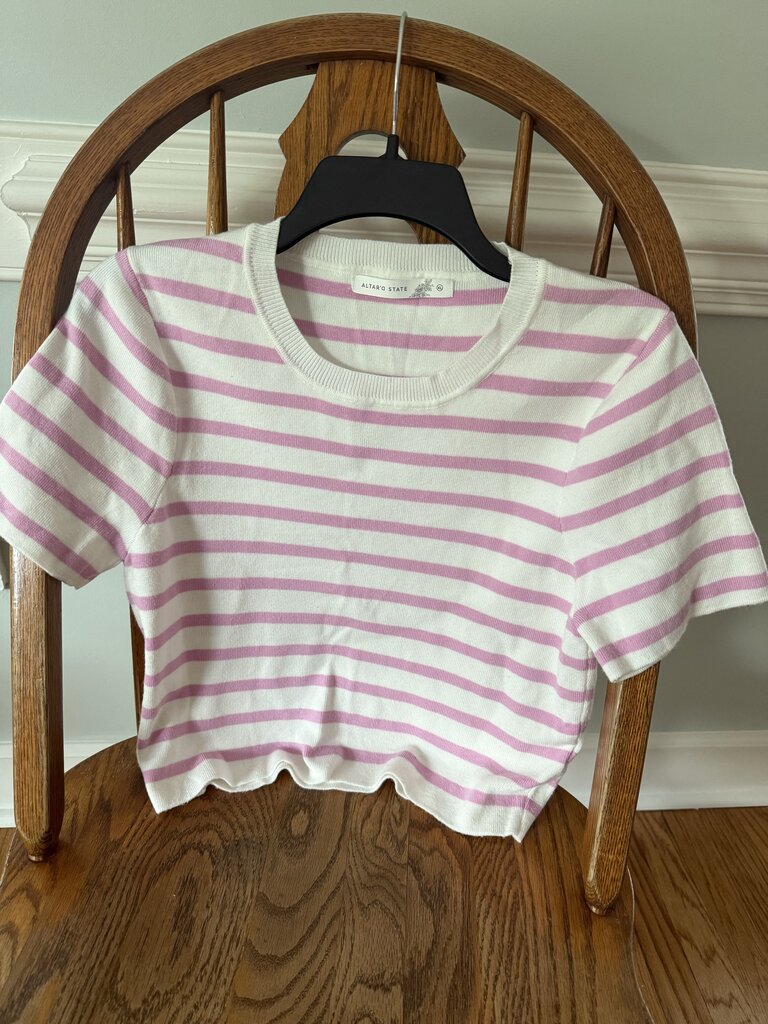 Altar'd State-White Purple SS Sweater