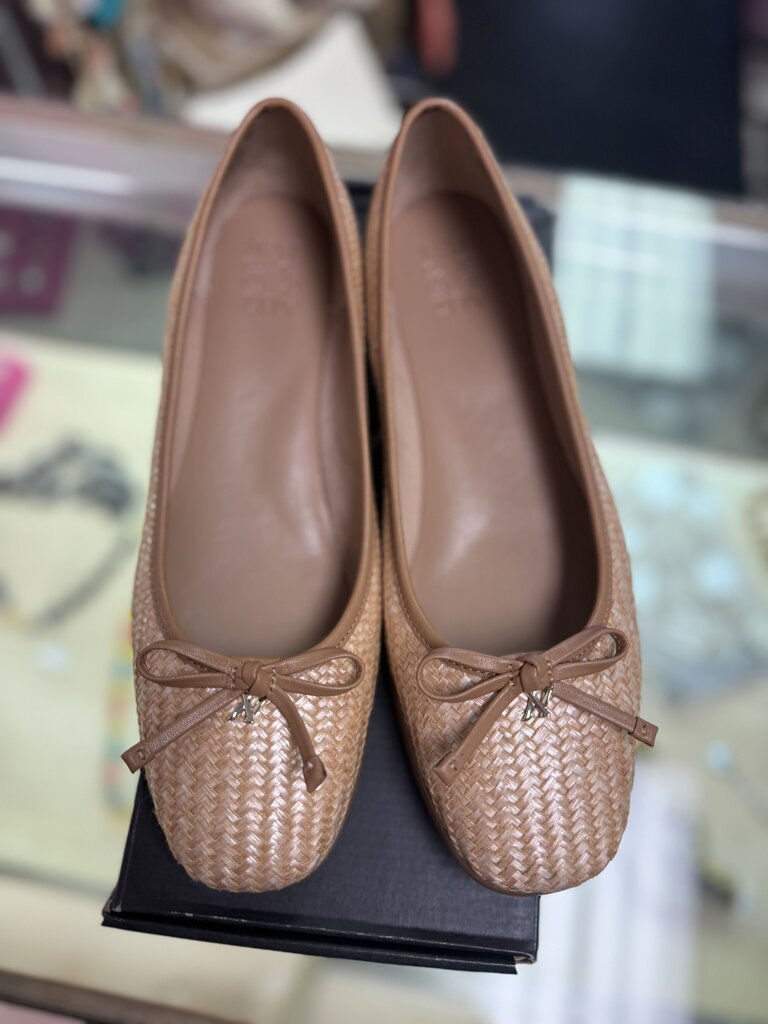 Naturalizer - Essential Ballet Flats in Tan/Straw
