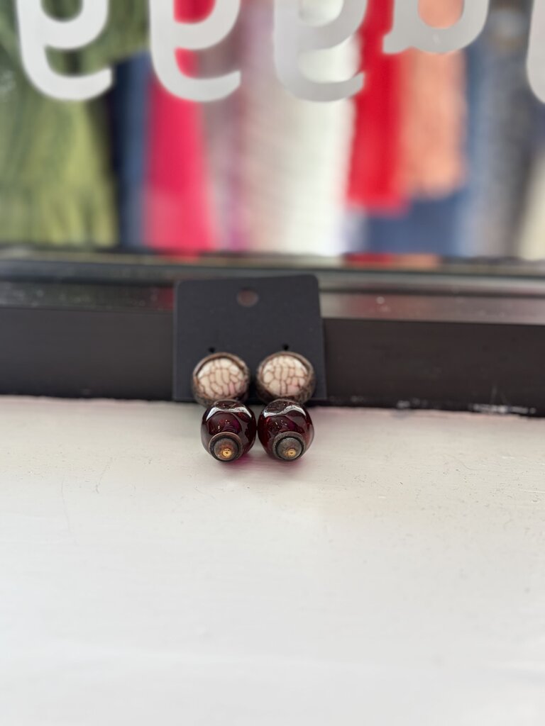 VTG - Clip On Earrings