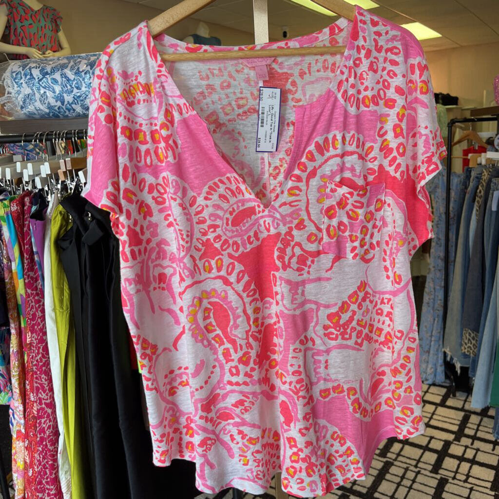 Lilly - Duval Top in "Trunk in Love"