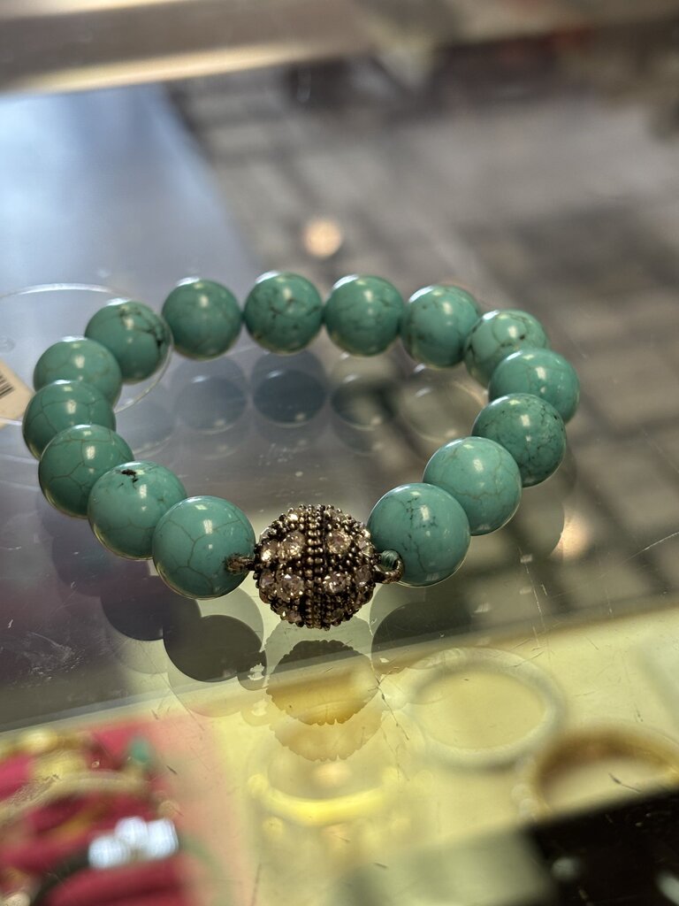 Magnetic Turquoise Beaded Bracelet