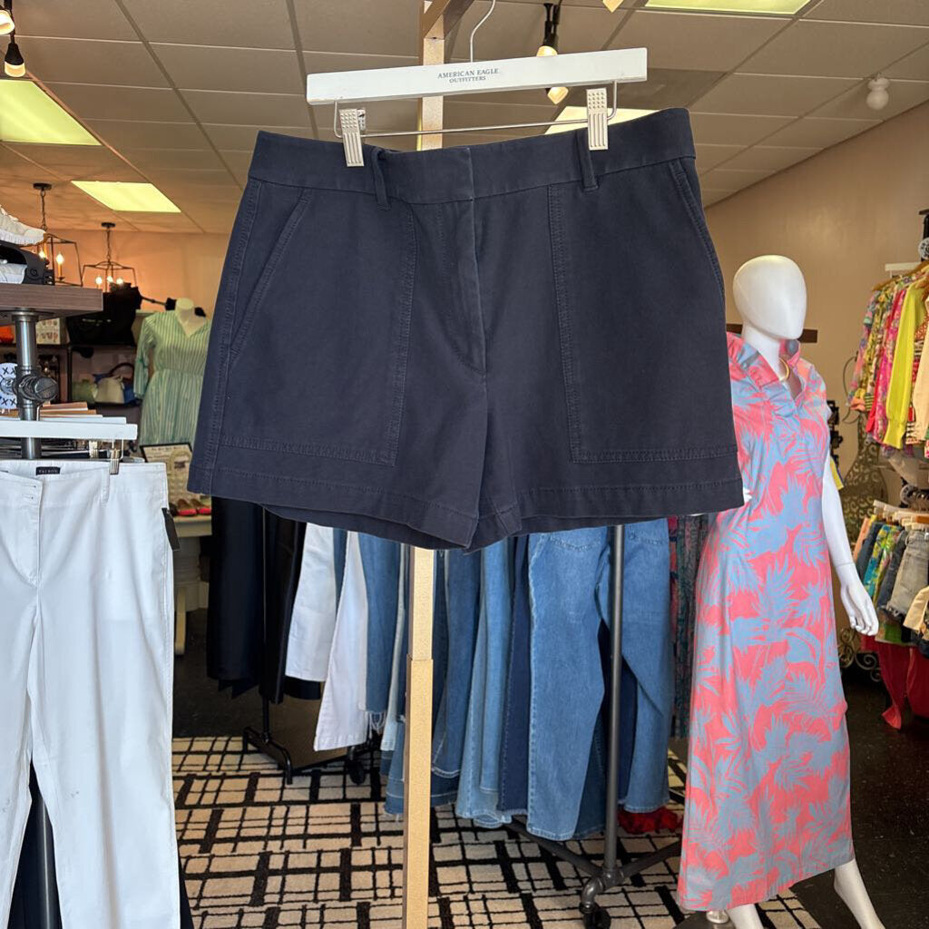 Ann Taylor - Chino Shorts in Navy