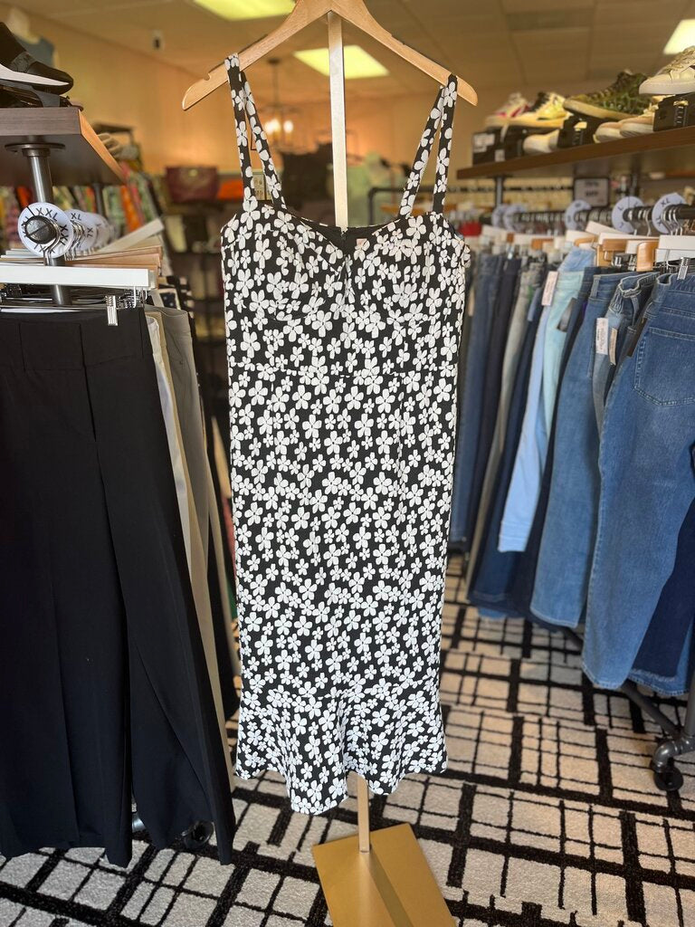 Hutch x Anthro - NWT - Jolie Black & White Floral Midi