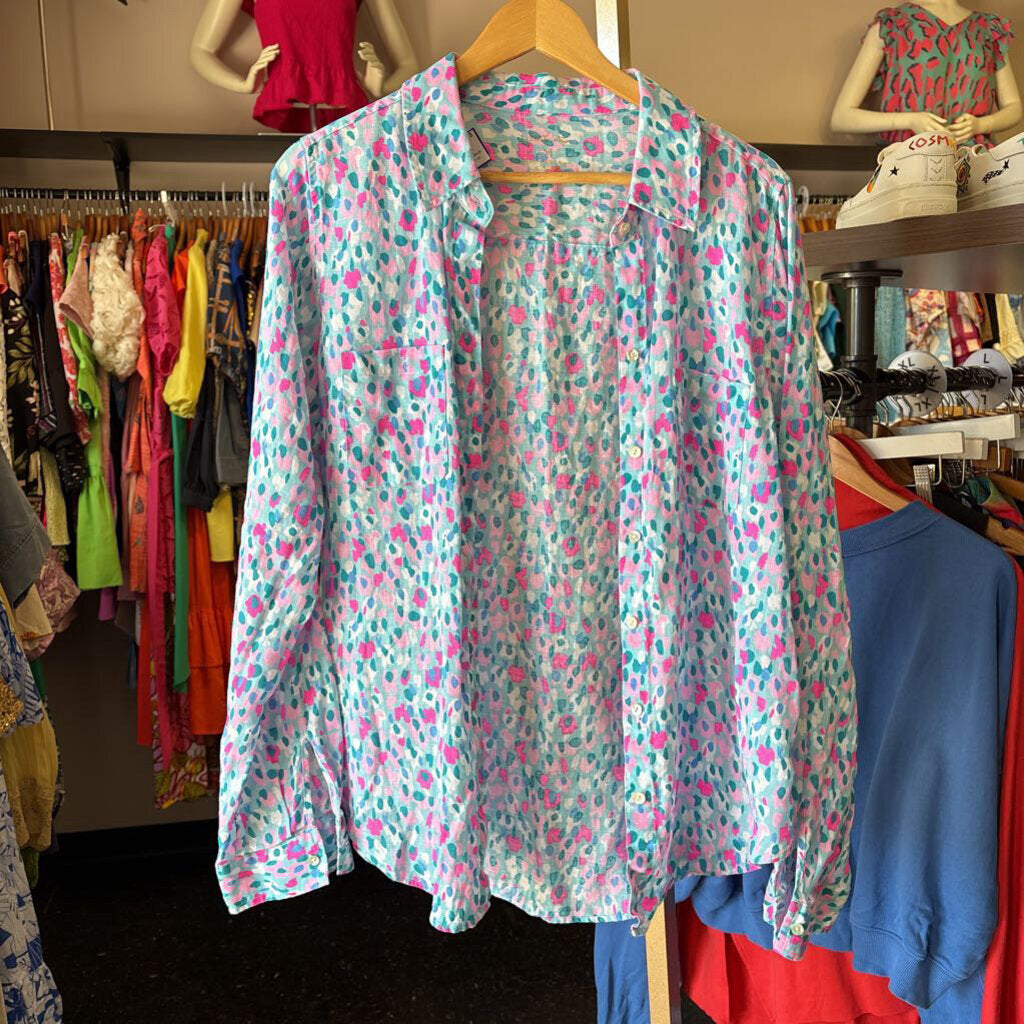 Lilly- Sea View Linen Button Down in "Hottie Dottie"