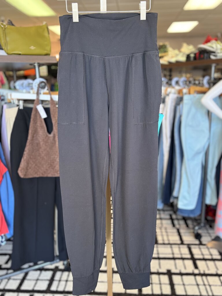 Athleta - Salutation Jogger - Black