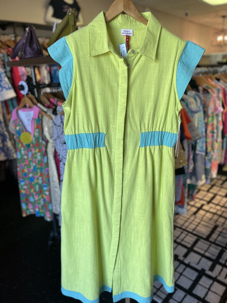 Never a Wallflower NWT Patty Epaulet Shirt Dress in Lime