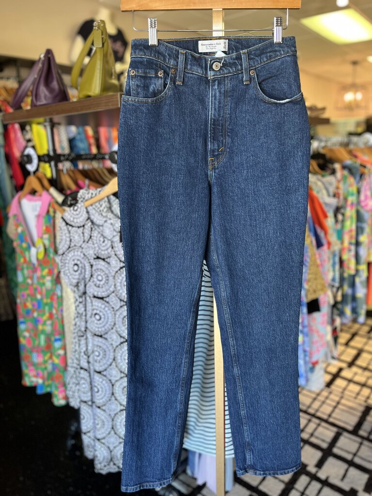 A&F - The 90s Straight Jean