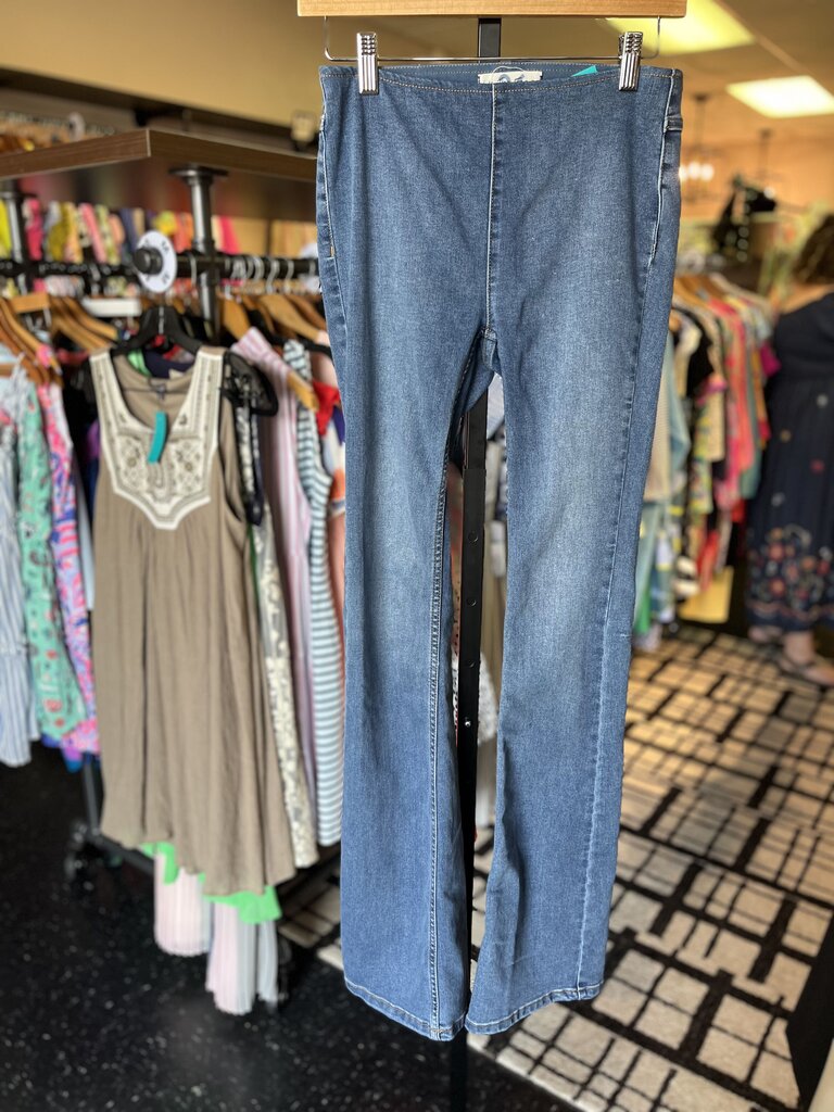 Free People - Pull On Flare Jeans