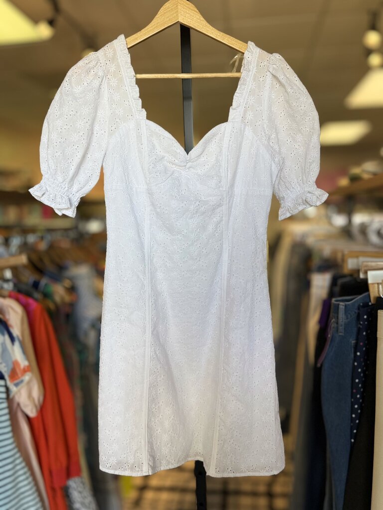 Vestique - NWT - Forever Dress in White Eyelet
