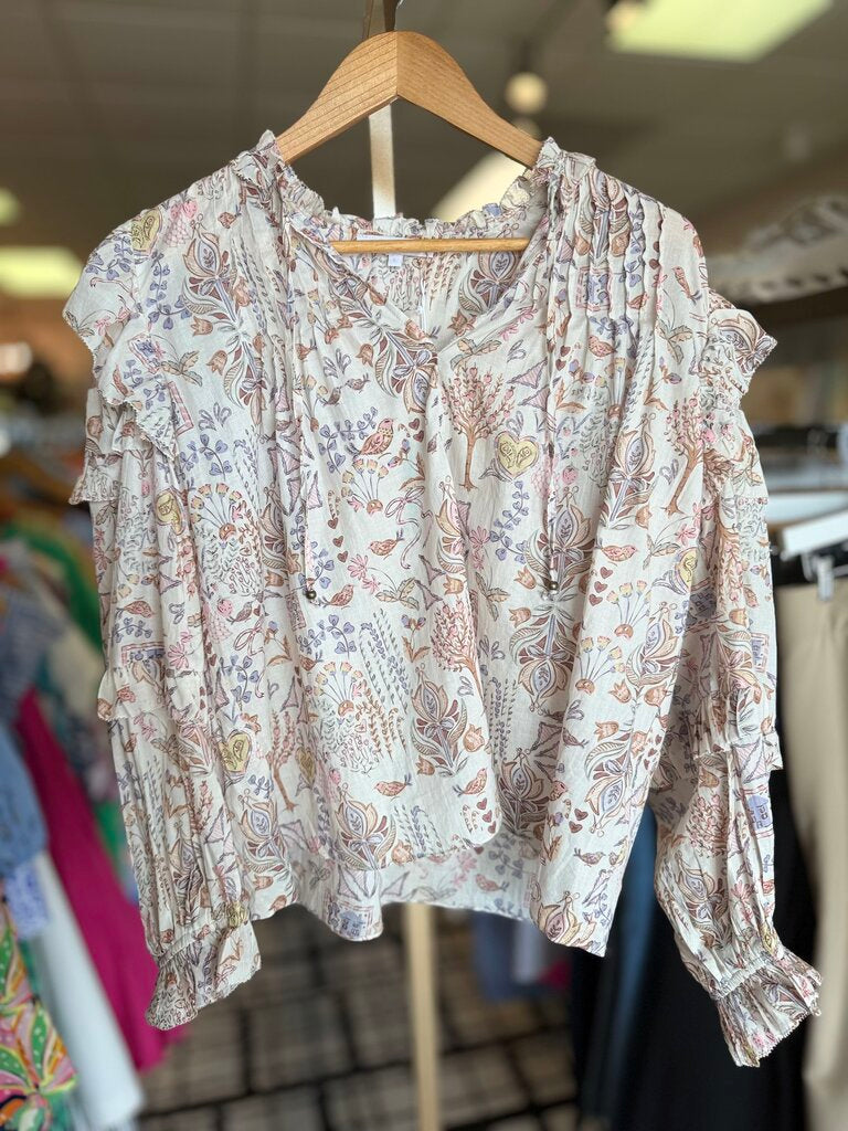 Olivaceous NWT- Boho LS Top in Floral Print