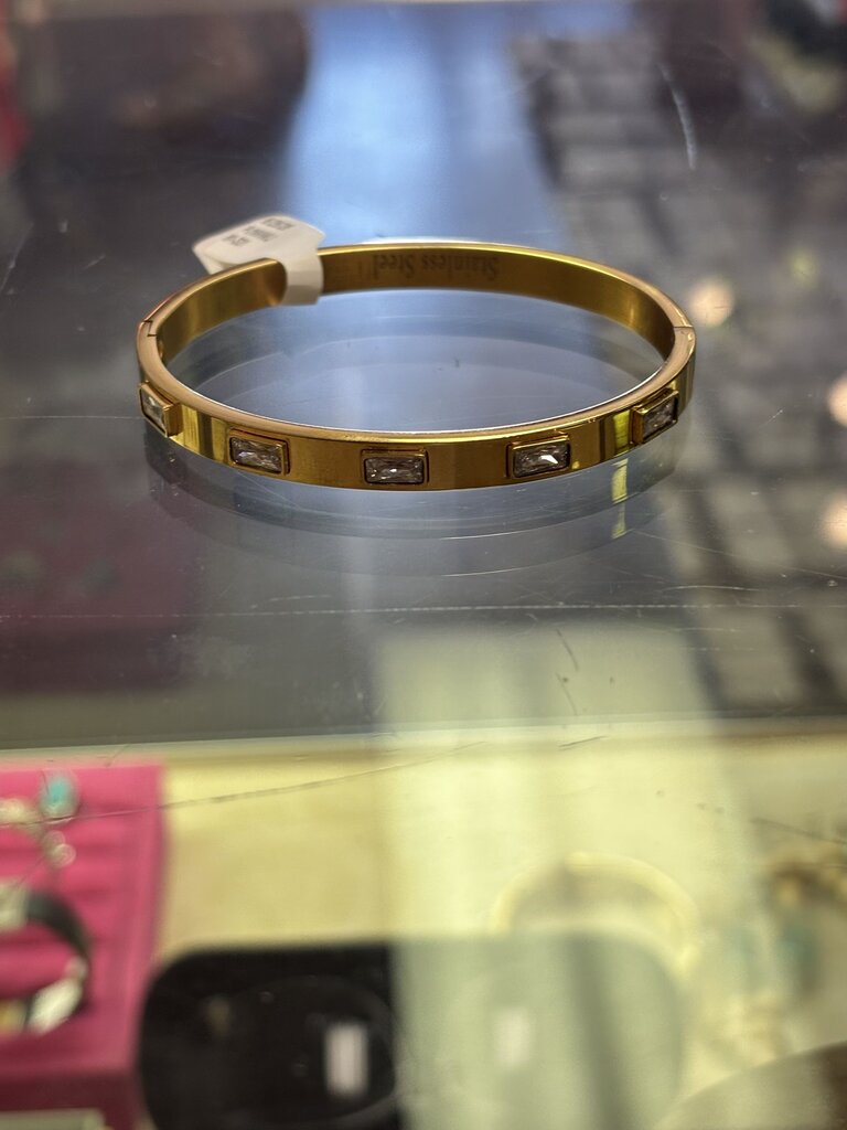 Gold Bracelet