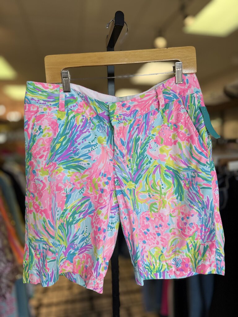 Lilly - The Chipper Short in "Fan Sea"