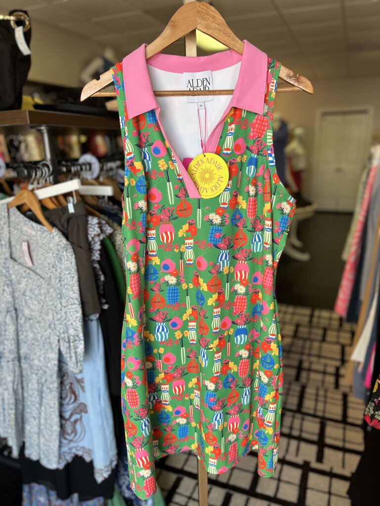 Alden Adair NWT - Azalea Dress in Green Chantilly