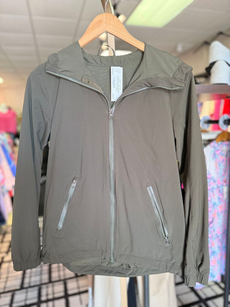 Lululemon - Rise & Shine Jacket in Dark Olive