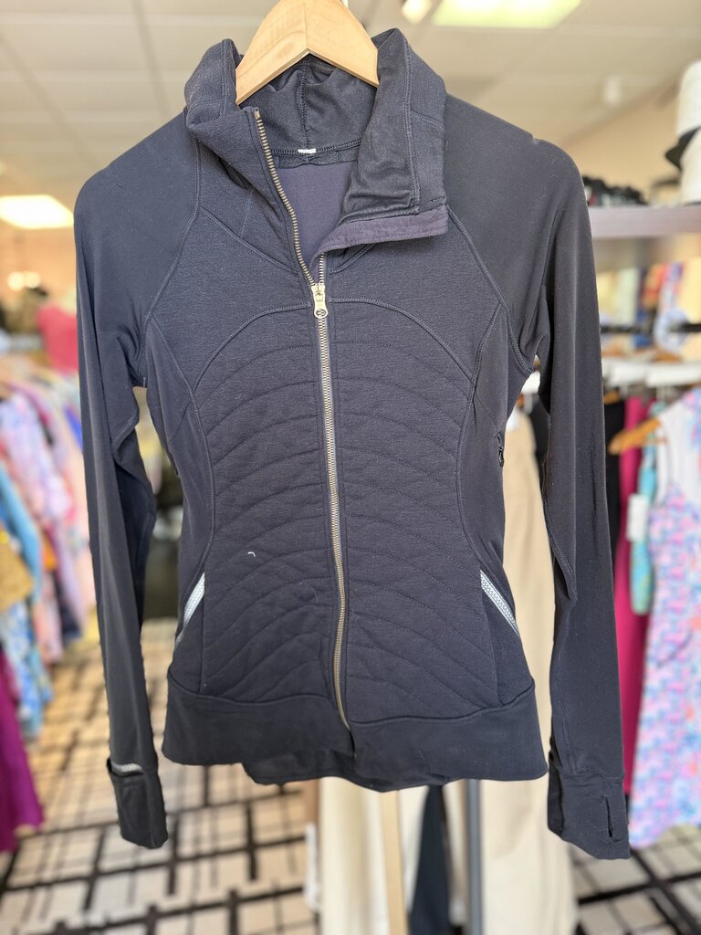 Lululemon - Fleece Out Jacket in Black