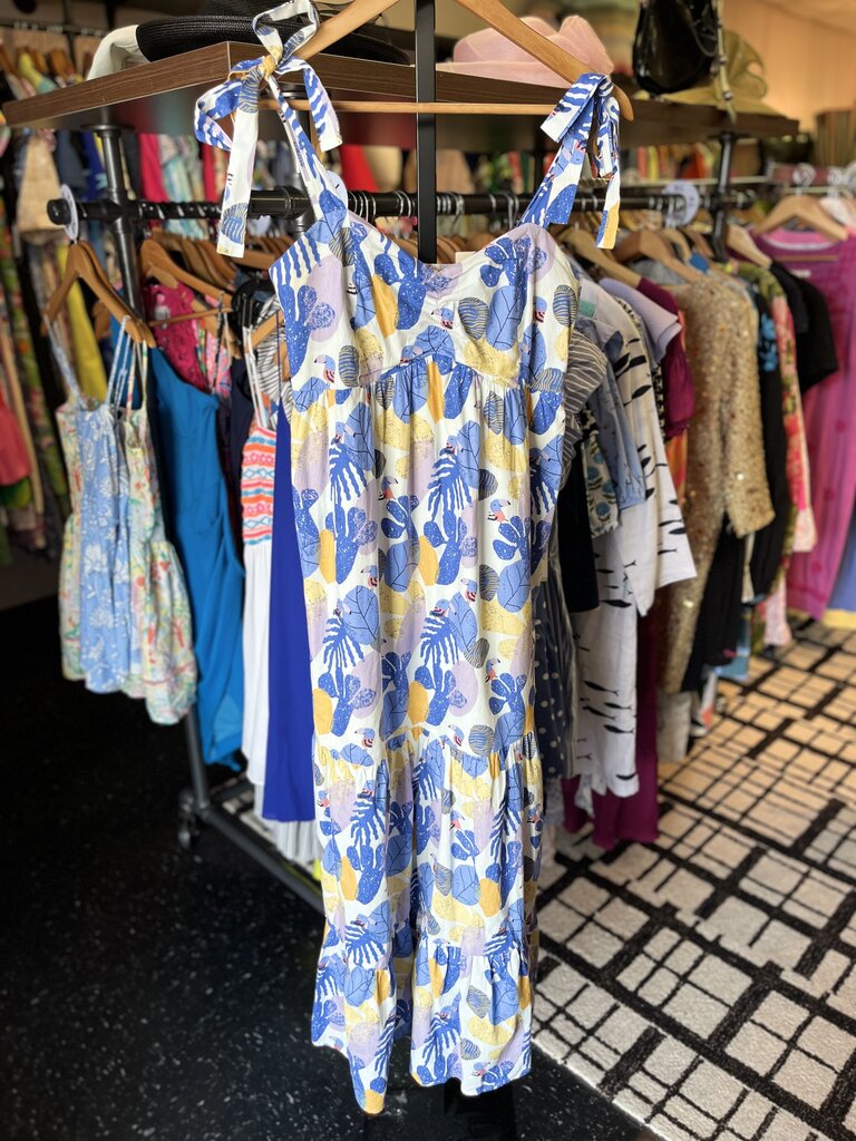 JoyJoy- Macaw Print Maxi Dress