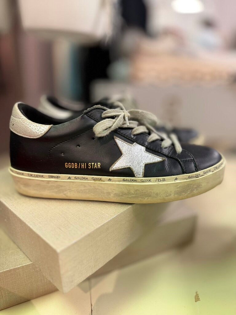 Golden Goose - Hi Star Sneakers in Black