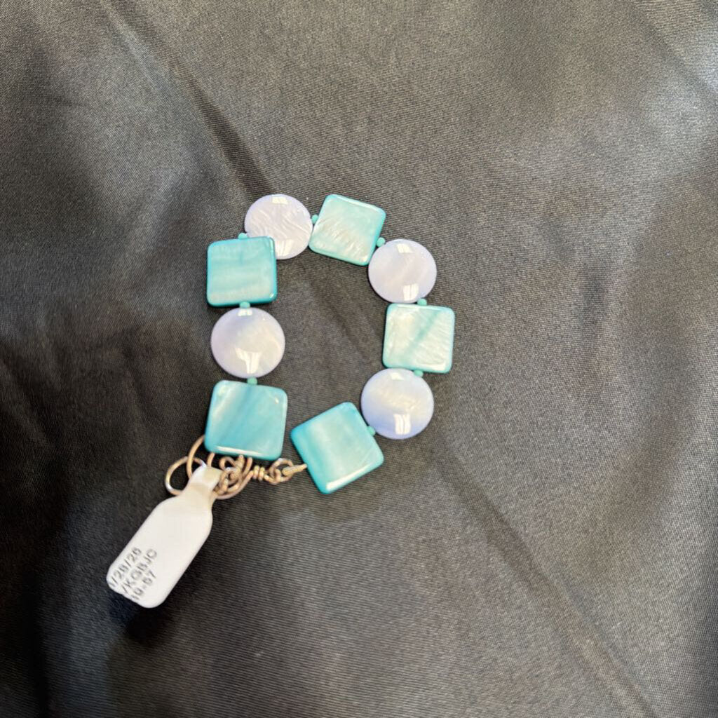 Vintage - Handmade Beaded Bracelet - Aqua