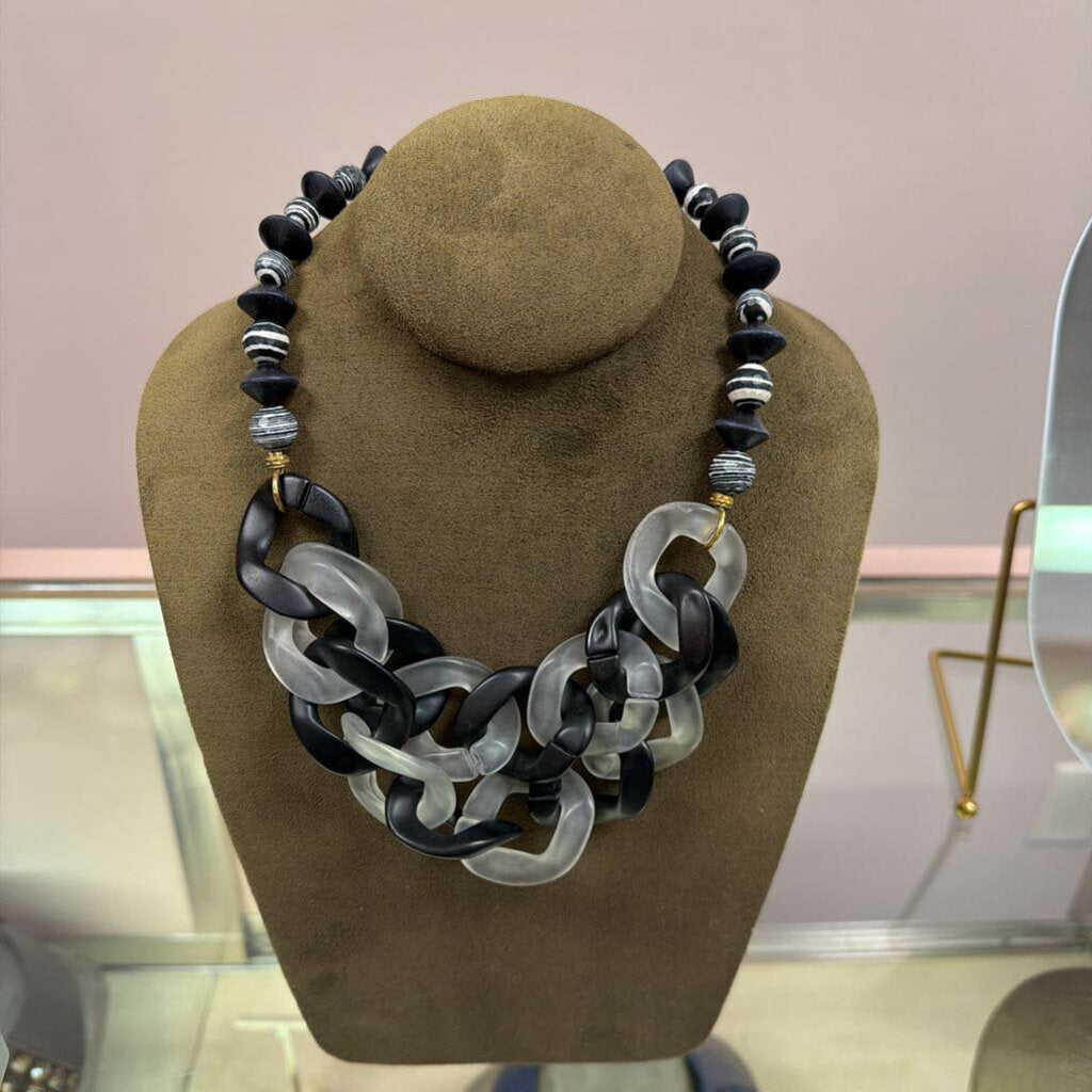 Chunky Statement Necklace w. Acrylic Chain Links