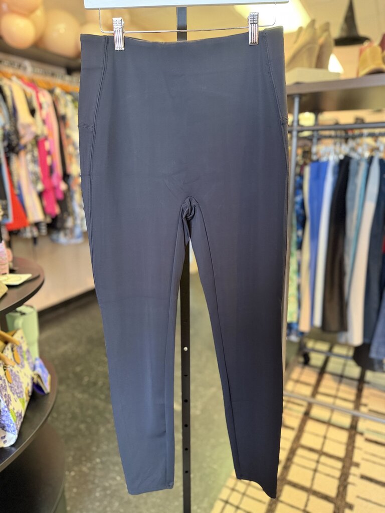 SPANX - Scuba Legging in Black