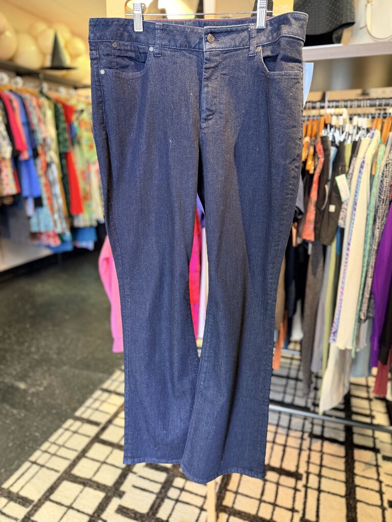 Talbots - Curvy Bootcut Jeans - Dark Wash