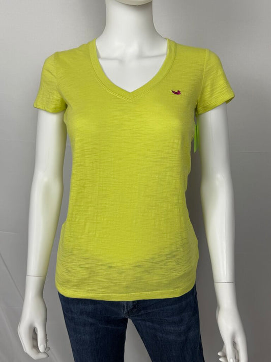 Southern Marsh -Green - Caroline V-neck Tee