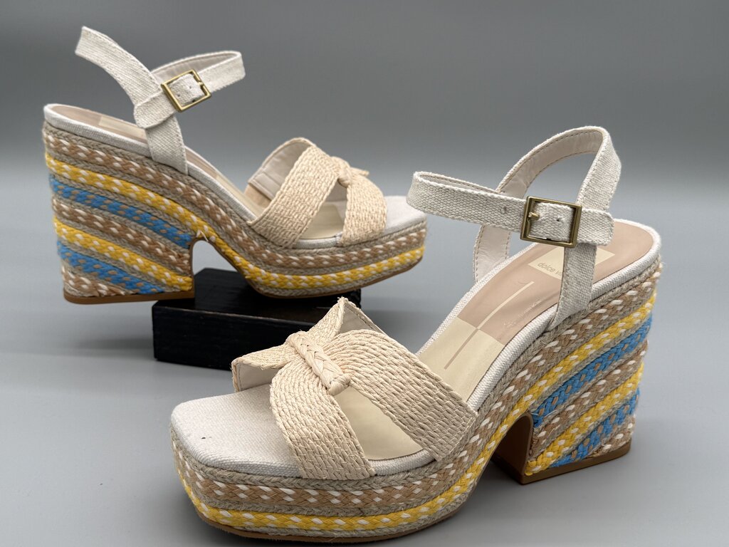 Dolce Vita - NWT - Cale Citrus Sandals