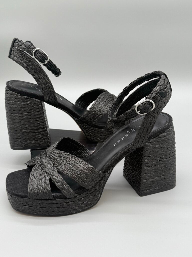Marc Fisher -NWT- Black - Janie Sandals