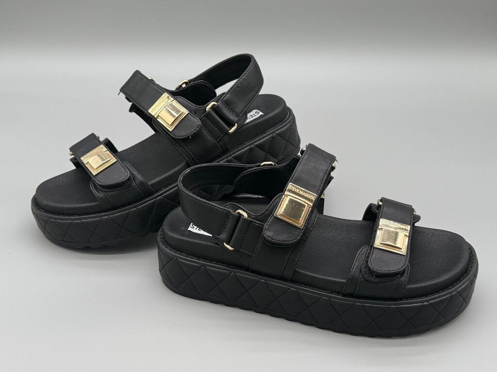 Steve Madden - NWT - Black - Bowie Sandals