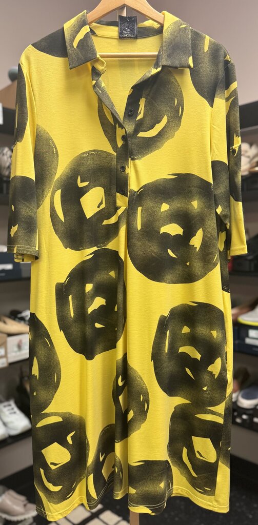 VTG Fashion Concepts - Abstract Shirt Dress - Yellow