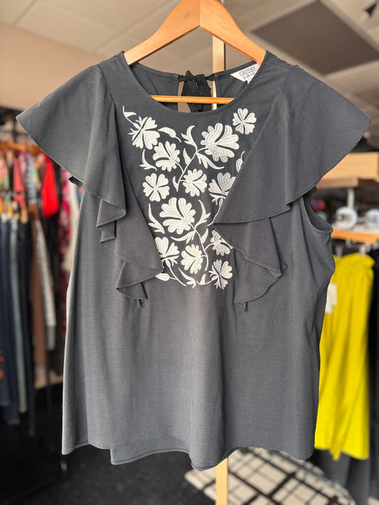 Crosby by Mollie Burch - SS Ruffle Top w. Embroidery - Black