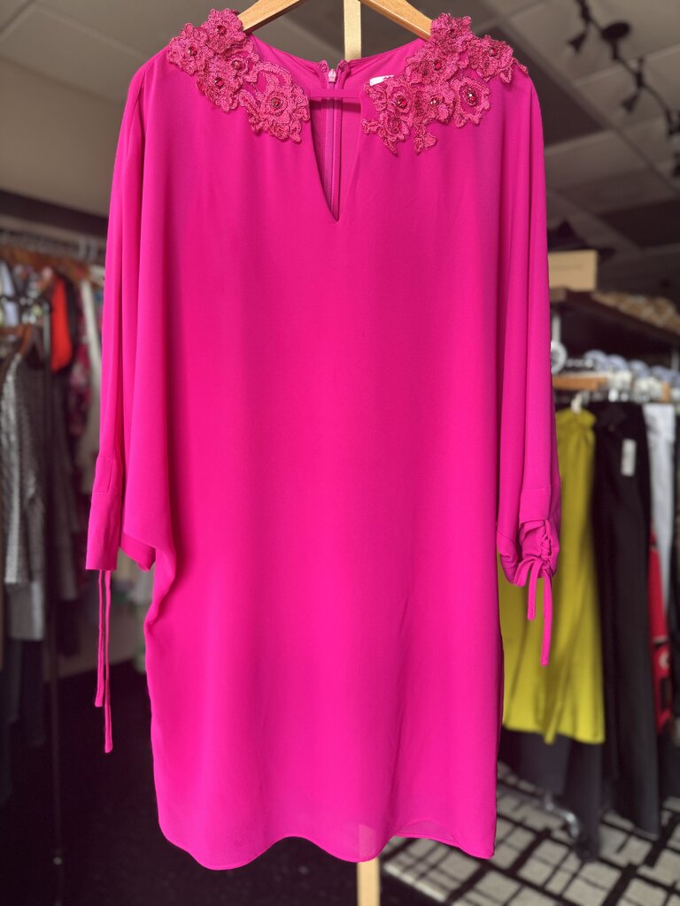 VTG Belle Badgley Mischka Batwing Dress - Fuschia