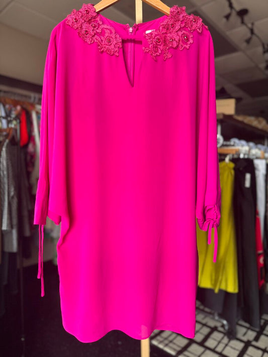 VTG Belle Badgley Mischka Batwing Dress - Fuschia