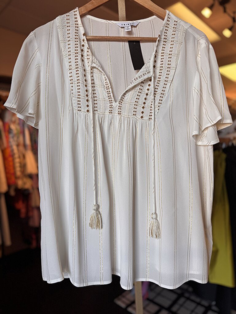 Tribal-Flutter Sleeve Peasant Blouse w. Tassels - White