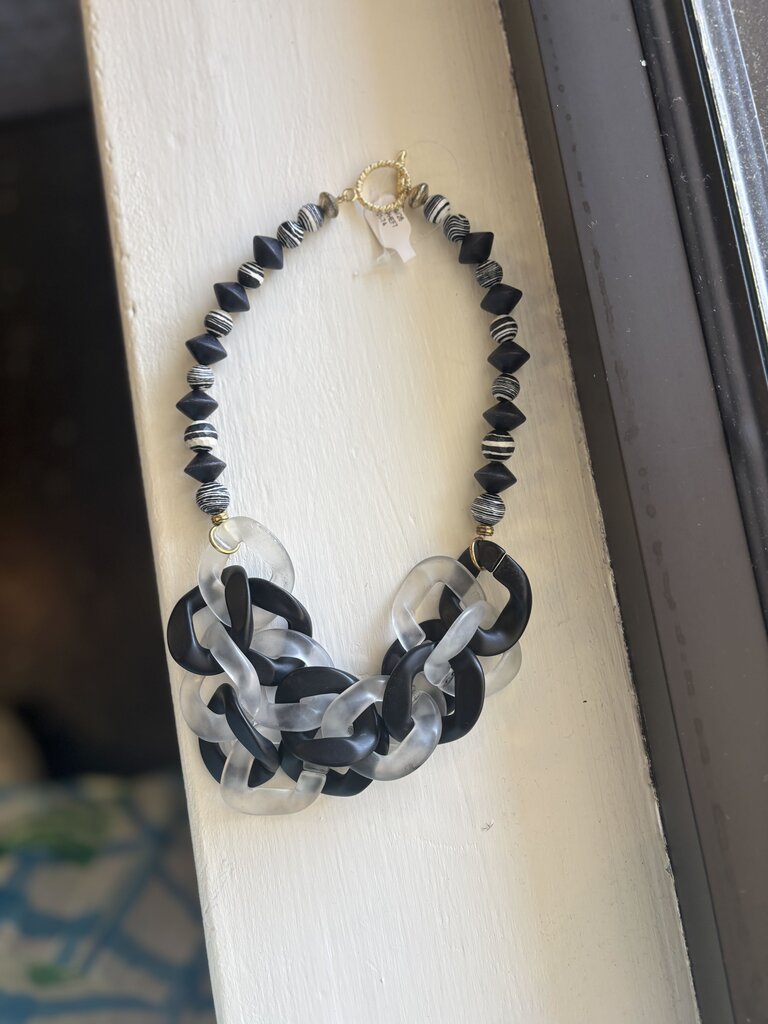 Chunky Statement Necklace w. Acrylic Chain Links
