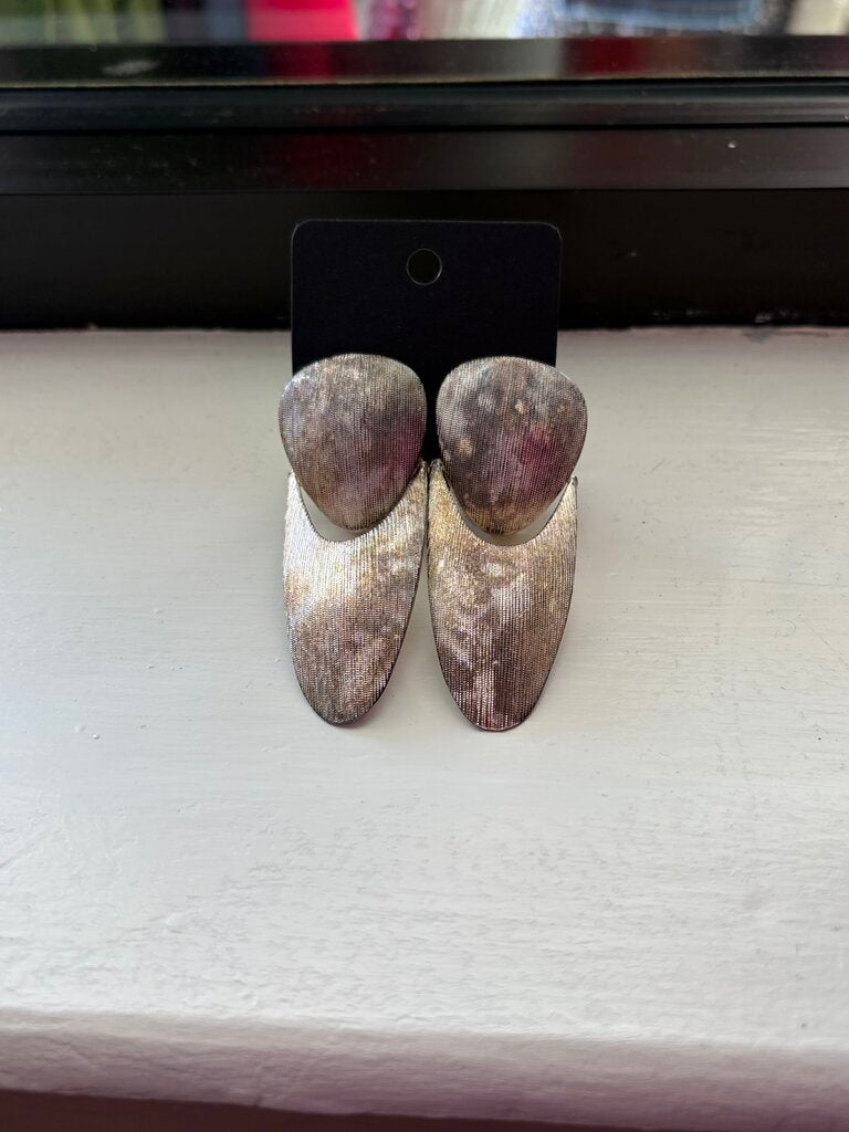 VTG - Clip On Earrings