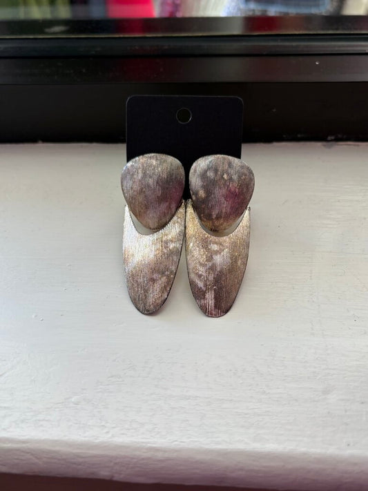 VTG - Clip On Earrings