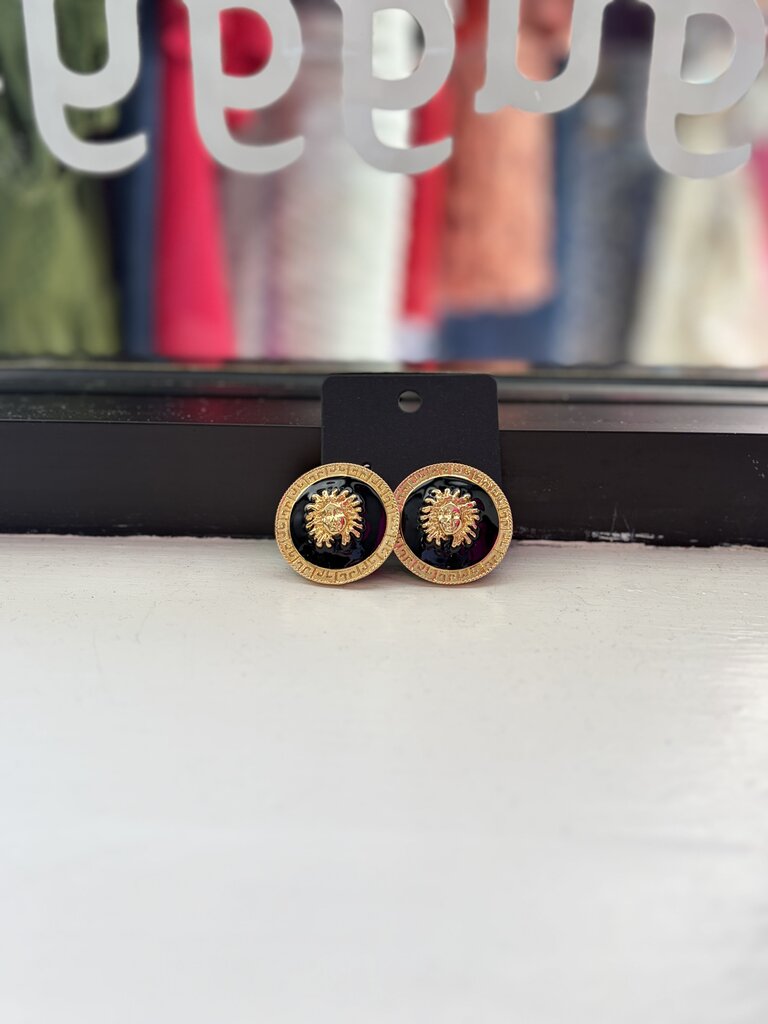 VTG - Clip On Earrings