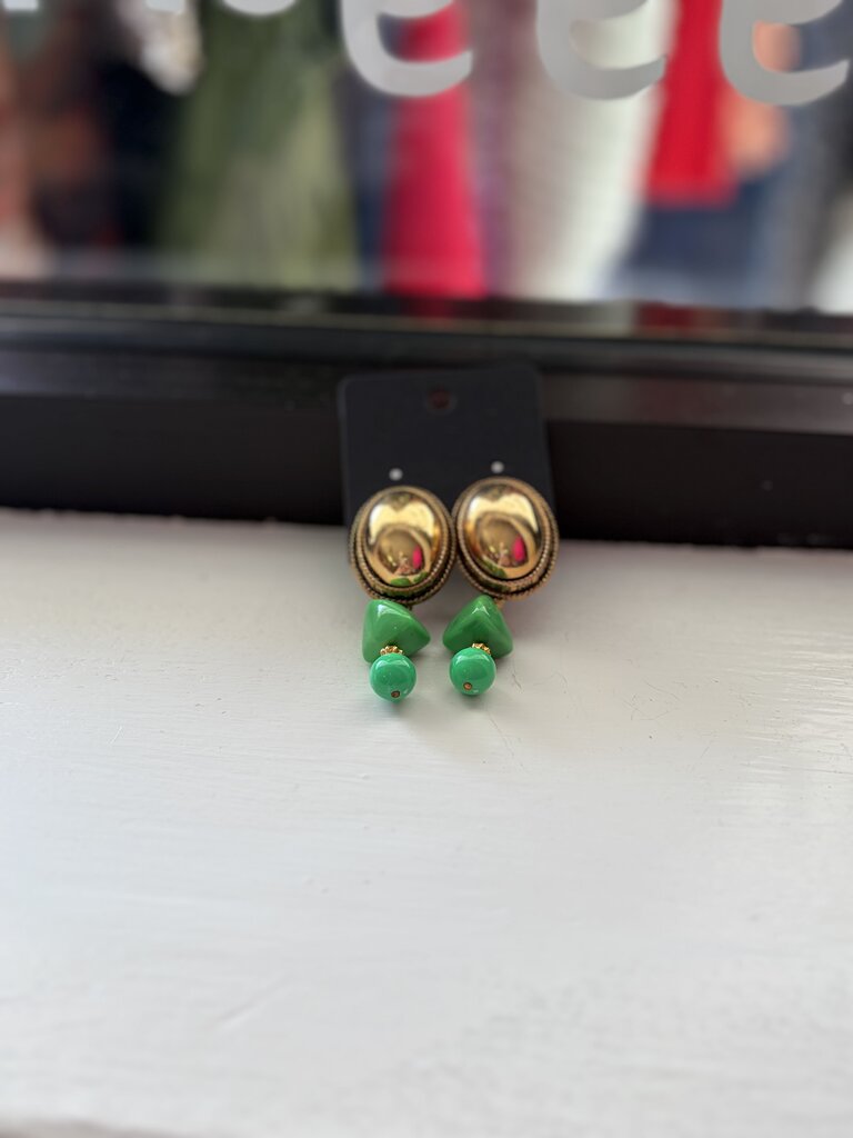 VTG - Clip On Earrings