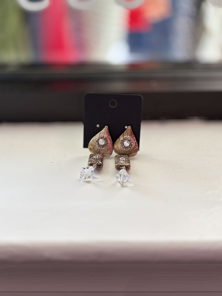 VTG - Clip On Earrings