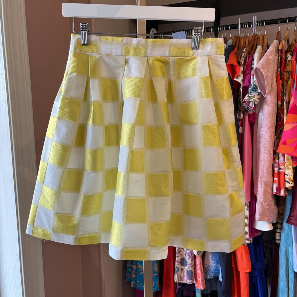 Hutch - Yellow & White Checkered Skirt