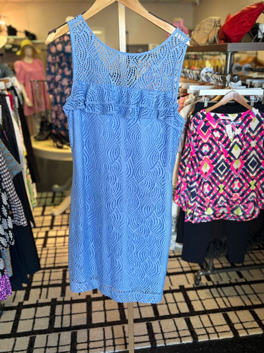 Lilly- Janine Shift Dress in Flowing Leaf Lace