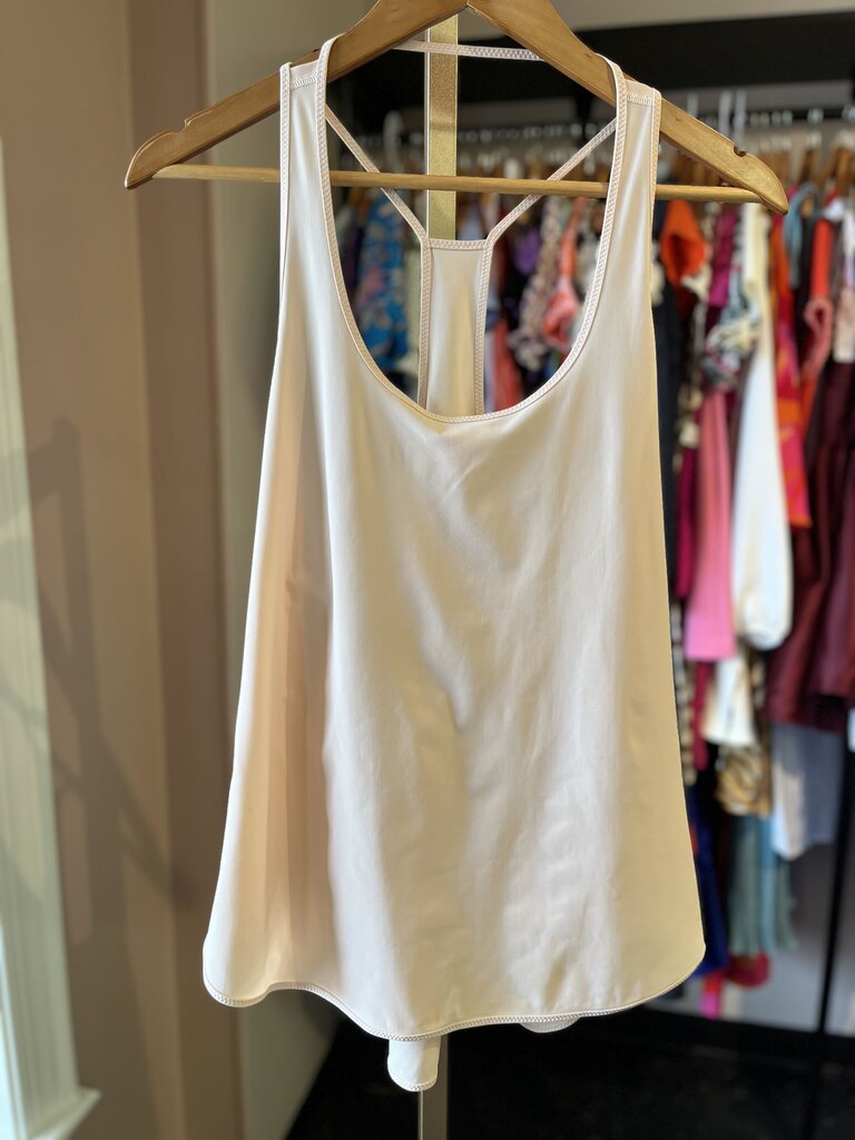 Lululemon- Tank Top in Peach