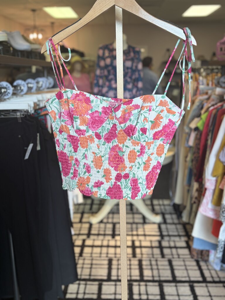 WAYF- NWT - Smocked Floral Tank
