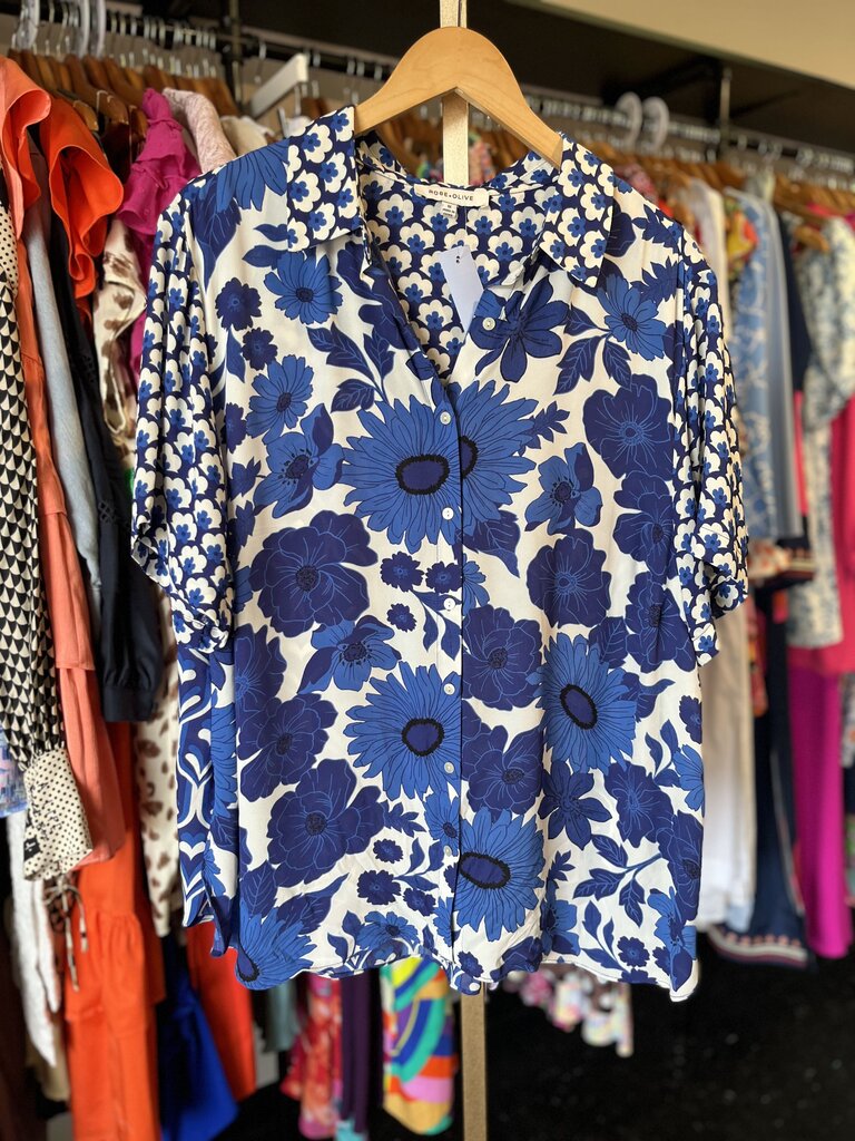 Rose+Olive-SS Floral Top
