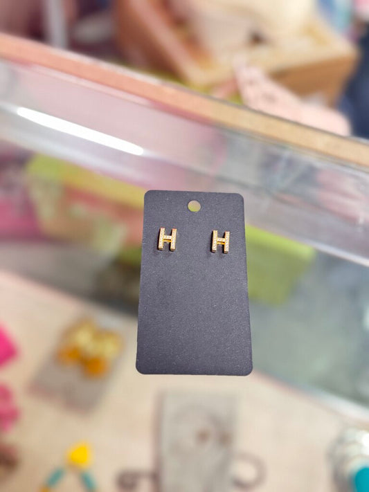 "H" Initial Stud Earrings