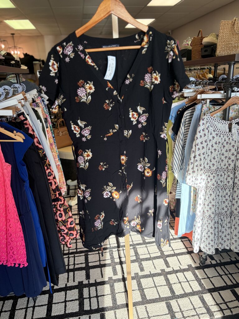A&F - Casual Floral Button Down Mini Dress - Black