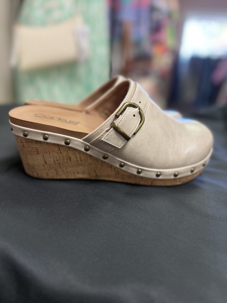 Corky's - Who Knew Clogs in Ivory