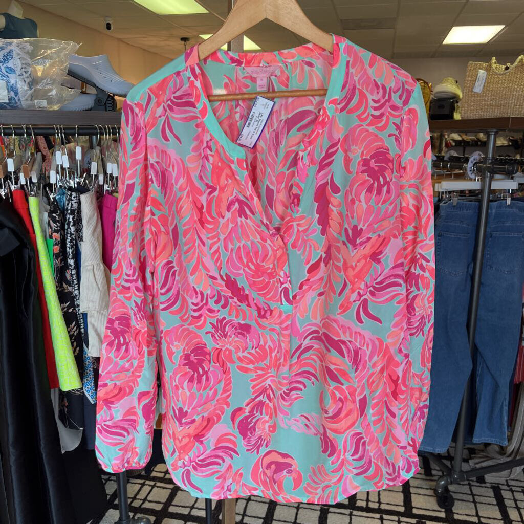 Lilly- Stacey Top in "Love Birds"